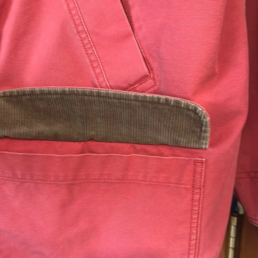 L.L.Bean Quilted Woman’s Barn coat Jacket Color Barn Red - Picture 9 of 12